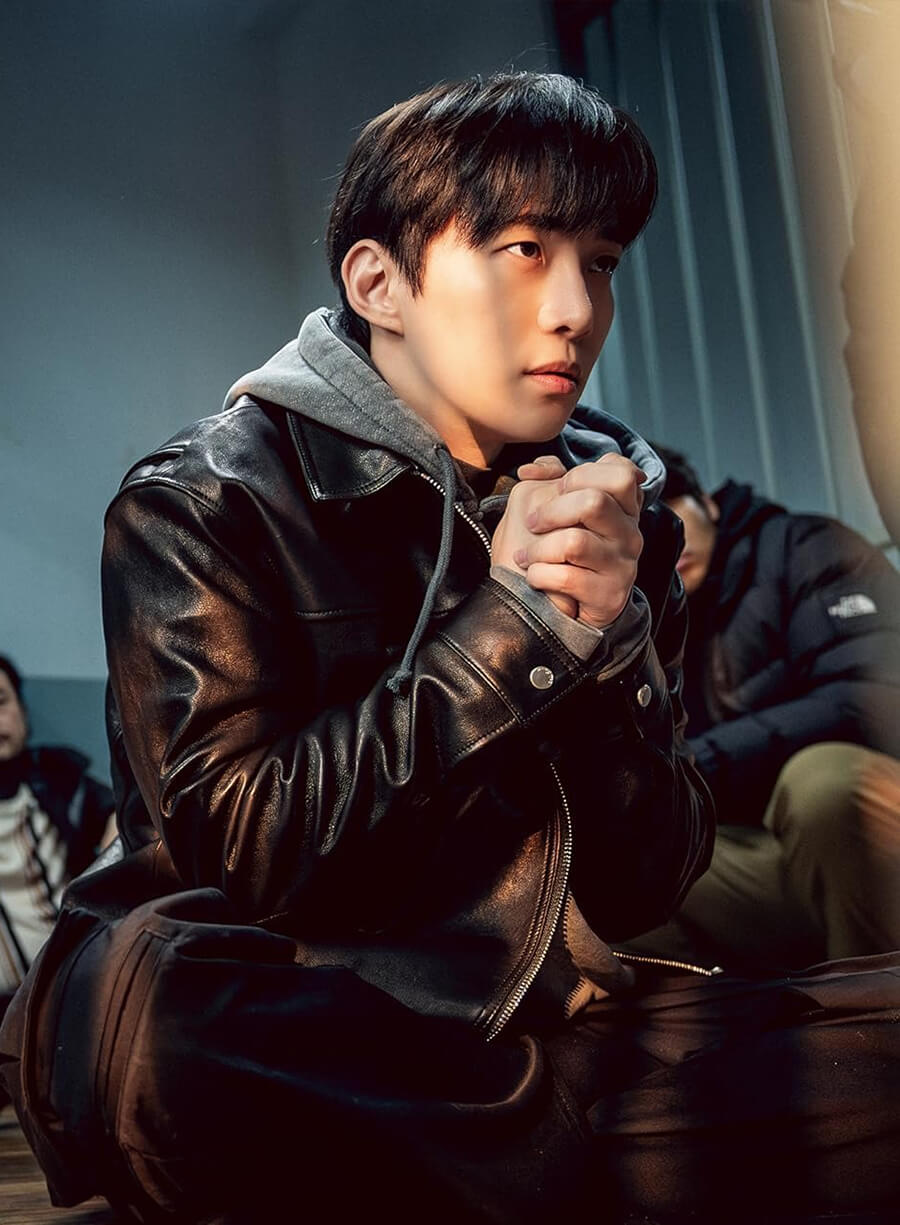 Lee Jun-ho Cashero 2025 Black Leather Jacket
