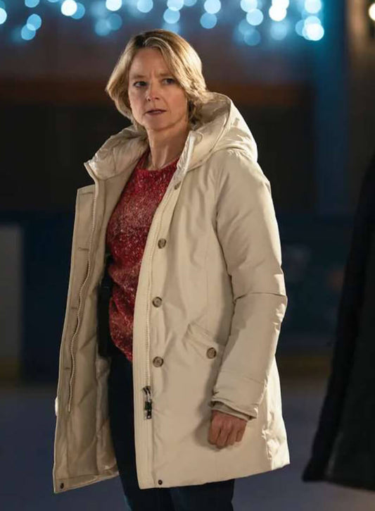 Liz Danvers True Detective S04 White Jacket
