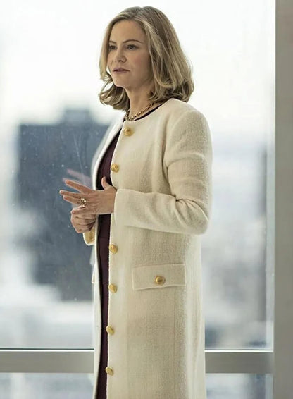 Lorraine Lyon Fargo S05 White Coat
