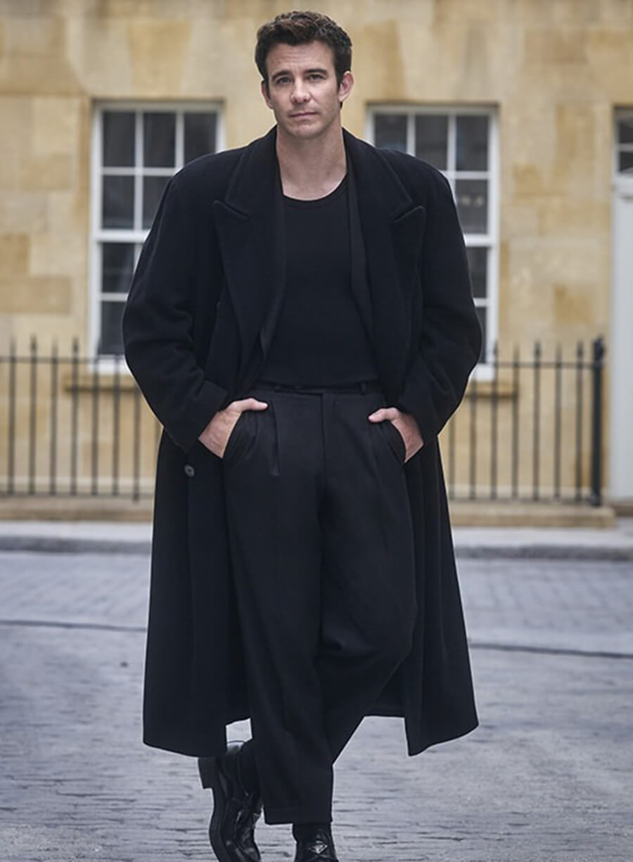 Luke Thompson Bridgerton S04 Black Wool Coat