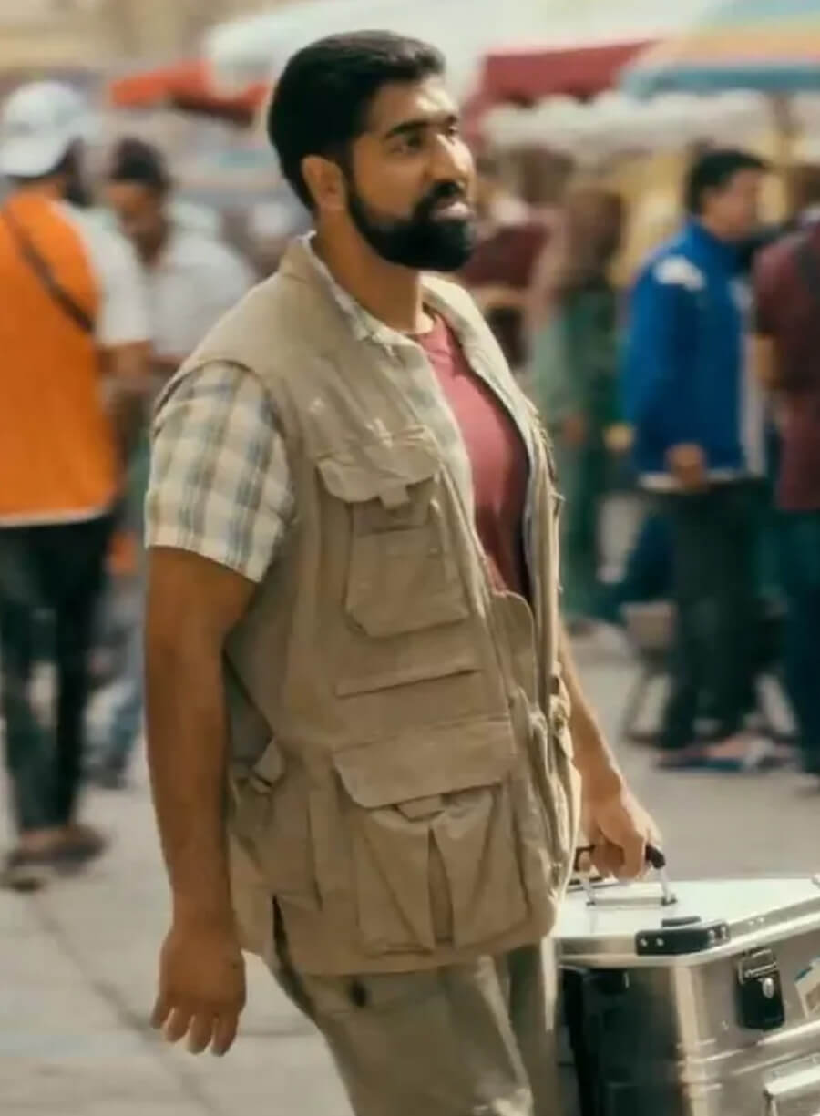 Maanuv Thiara Prime Target Beige Cotton Vest