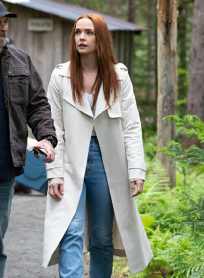 Maggie Sullivan Sullivan’s Crossing White Coat