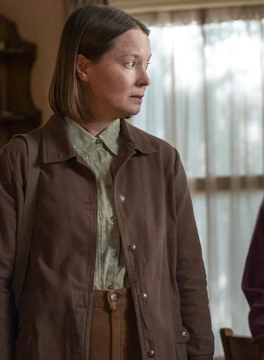 Margaret White Carrie 2026 Brown Jacket