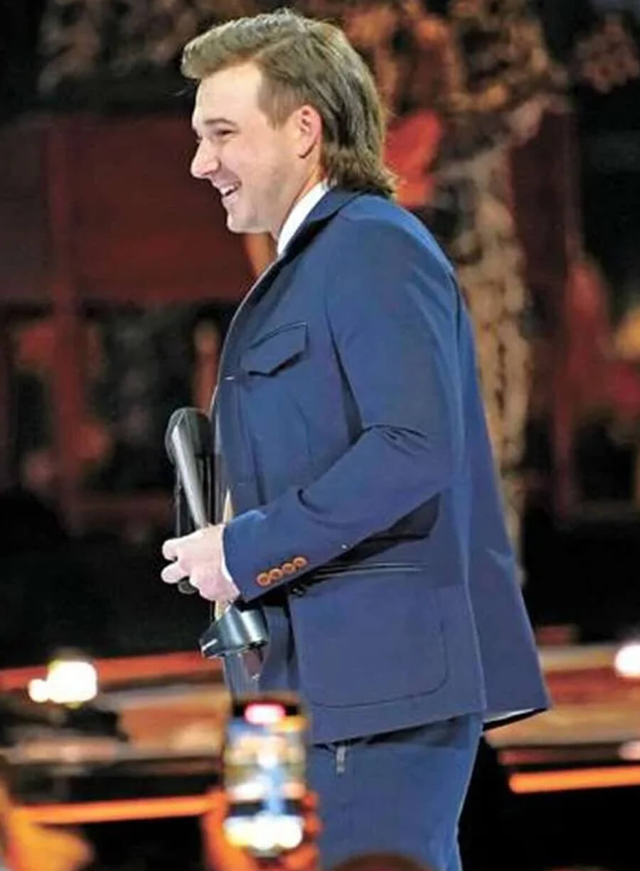 Morgan Wallen ACM Awards 2022 Blue Suit