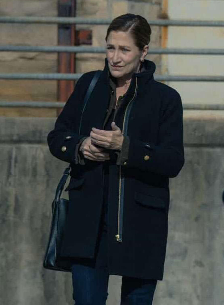 Nina Hobbs Mayor of Kingstown S04 Black Coat