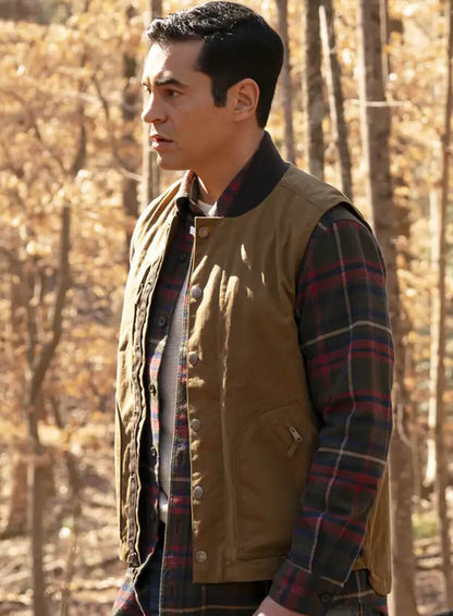 Ramón Rodríguez Will Trent S03 Brown Vest