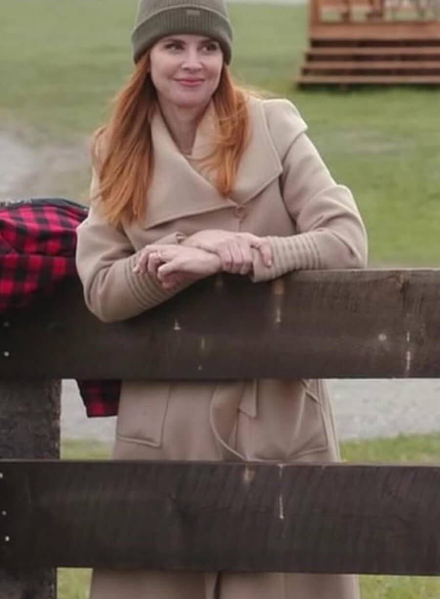 Sarah Rafferty Jacket Sarah Rafferty My Life with the Walter Boys Beige Coat ...