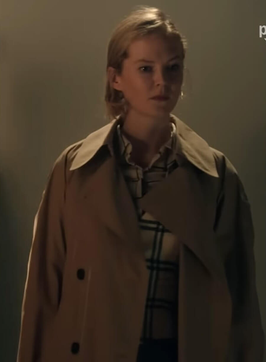 Scarpetta Rosy McEwen Beige Trench Coat