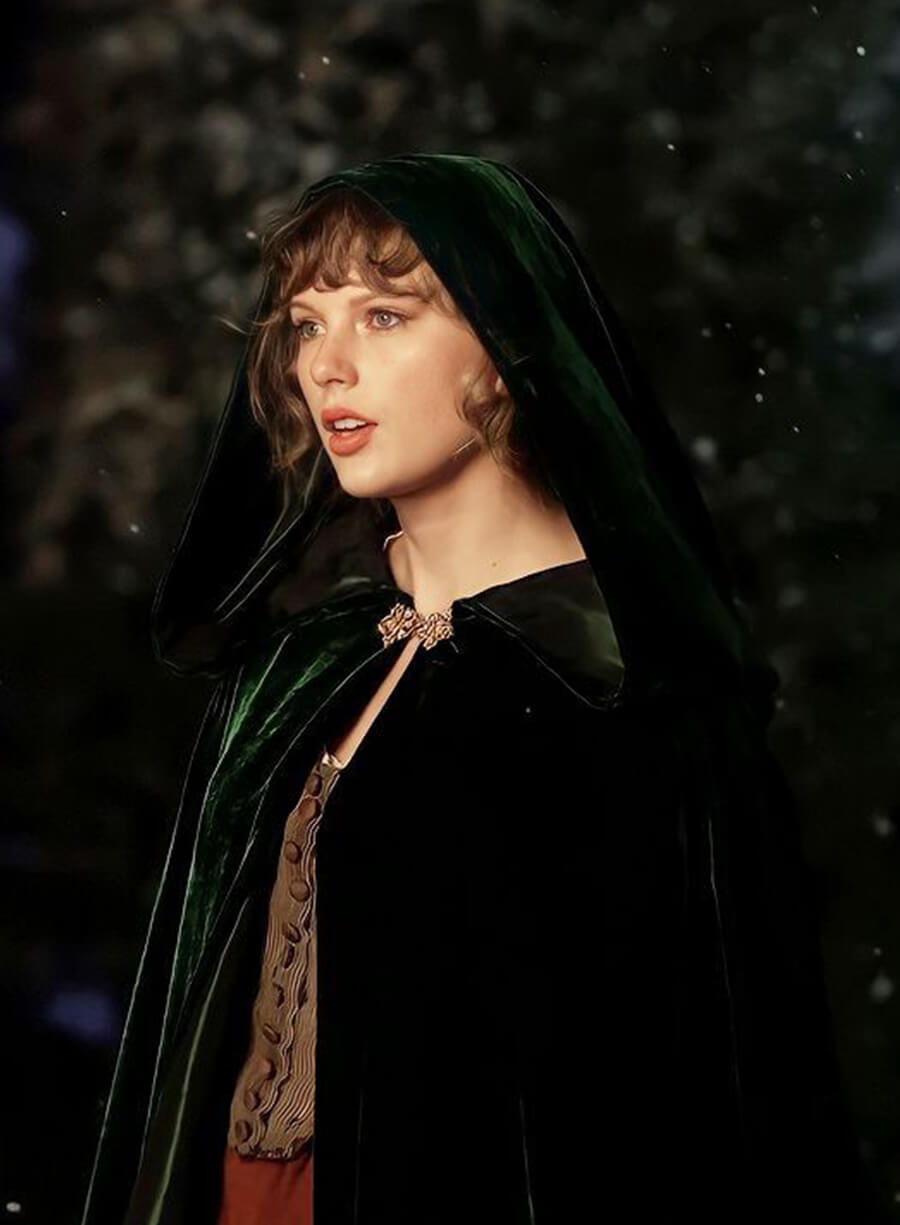 taylor swift green velvet dress Taylor Swift The Eras Tour Green Velvet Coat – LeatherJacketMerchant