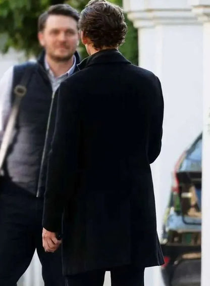 The Night Manager S02 Tom Hiddleston Black Coat
