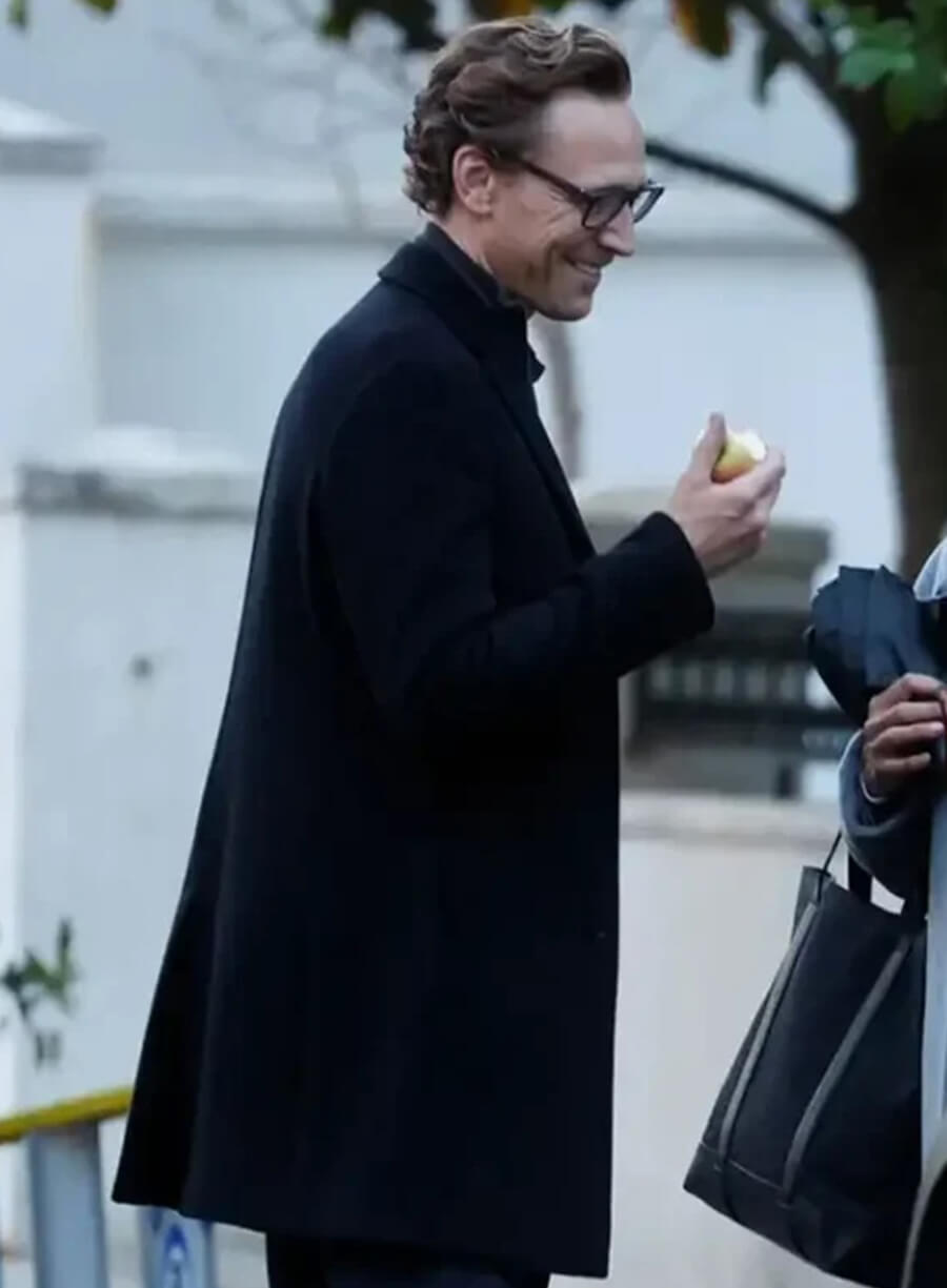 The Night Manager S02 Tom Hiddleston Black Coat