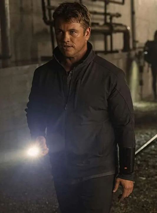 Westworld Season 4 Luke Hemsworth Black Jacket
