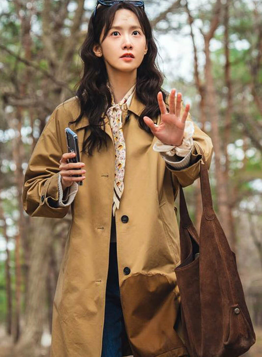 Yeon Ji-Yeong Bon Appétit Your Majesty Beige Coat