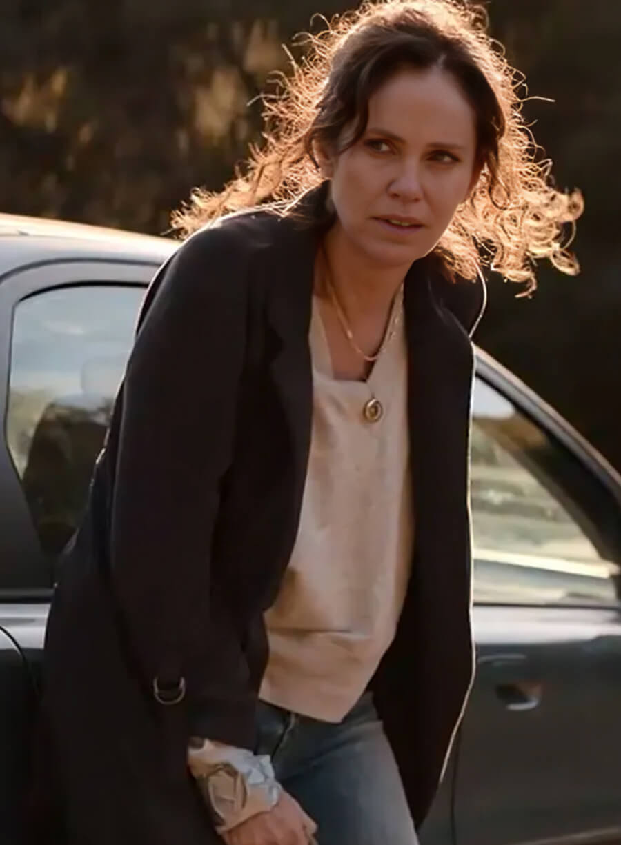 Zoe McDonald The Old Man Tv Black Coat